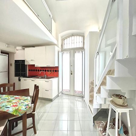 Torrione Apartment โจวีนัซโซ ภายนอก รูปภาพ