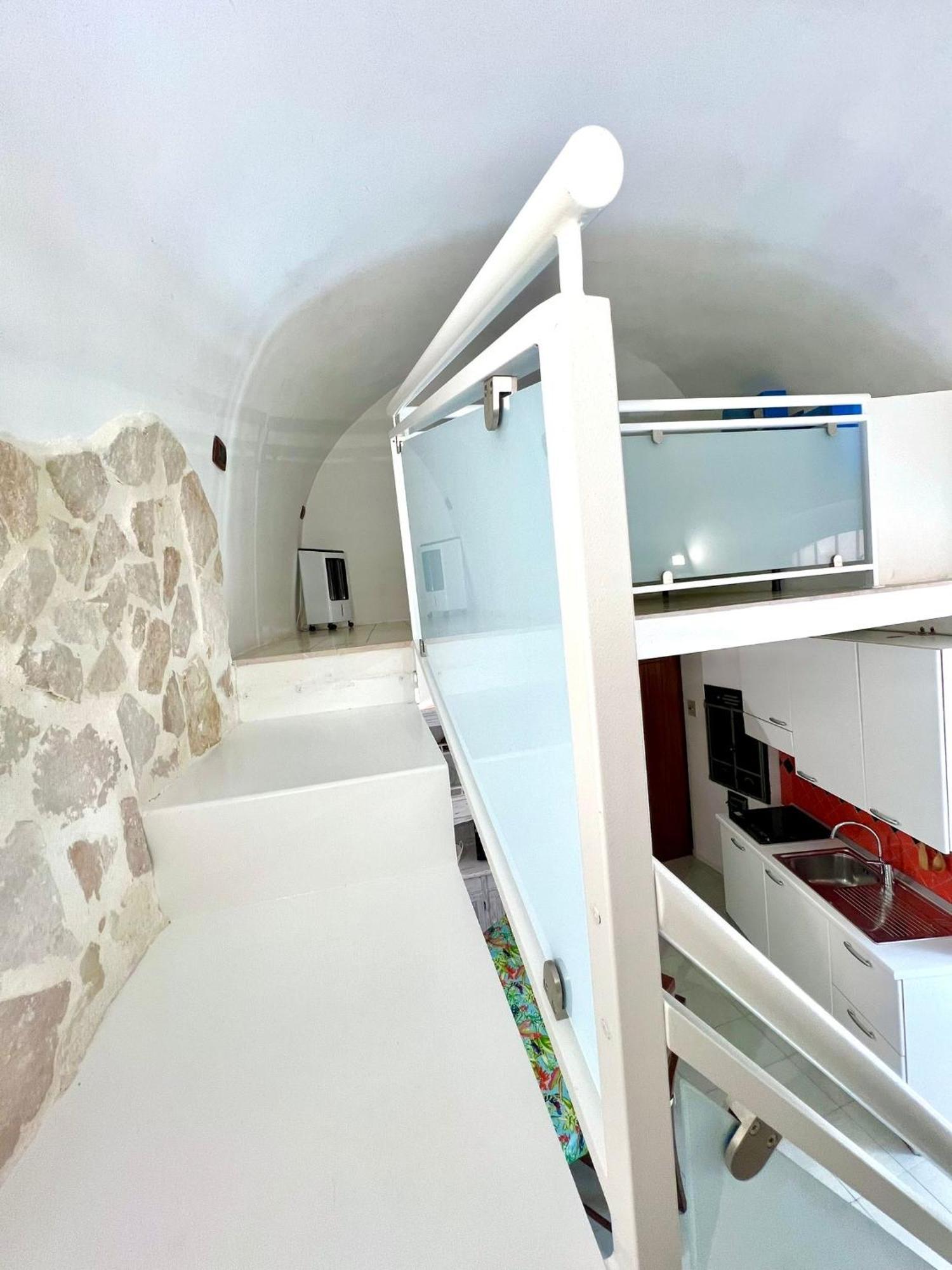 Torrione Apartment โจวีนัซโซ ภายนอก รูปภาพ