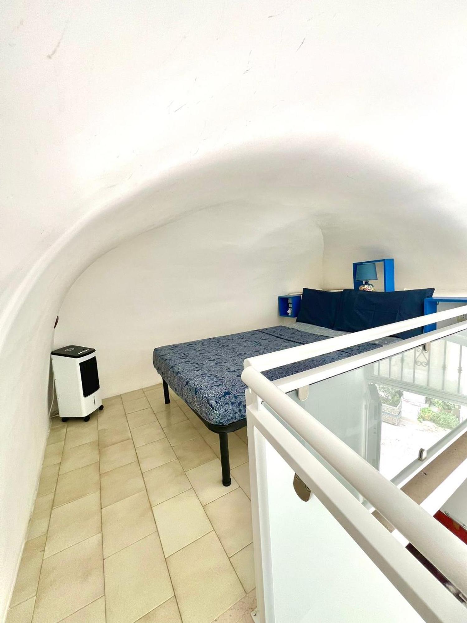 Torrione Apartment โจวีนัซโซ ภายนอก รูปภาพ